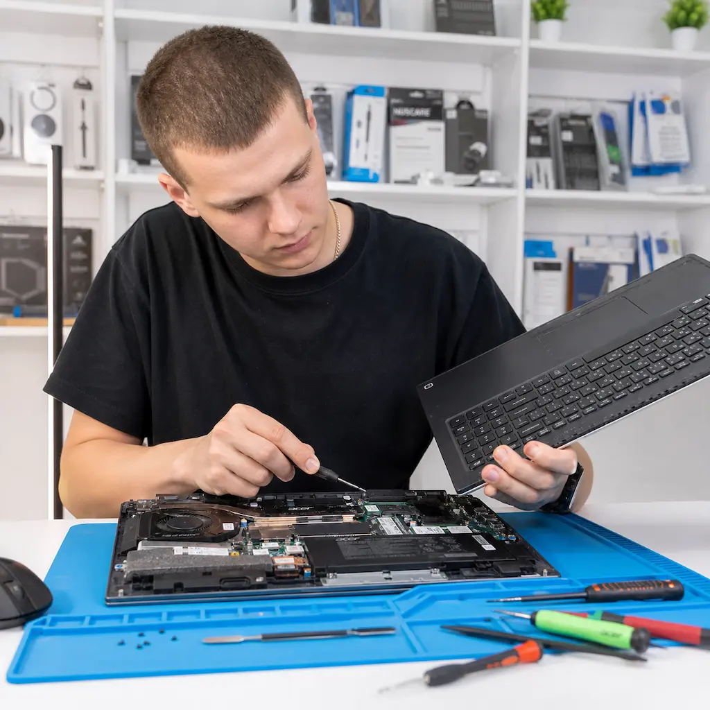заменить клавиатуру на ноутбуке Acer в Калининграде