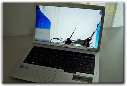 замена матрицы на ноутбуке Samsung в Калининграде